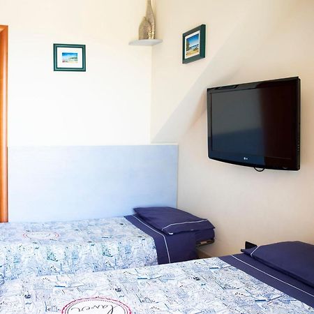 Il Fenicottero Otel Quartu SantʼElena Dış mekan fotoğraf