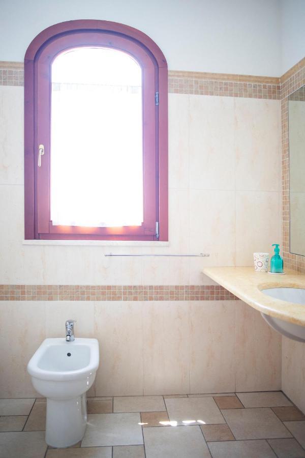 Il Fenicottero Otel Quartu SantʼElena Dış mekan fotoğraf